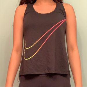 nike black tank top